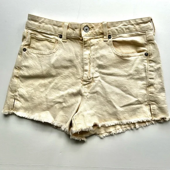 🍒American Eagle Women’s Stretch Jean Shorts. Cream. Size: 8 - Picture 1 of 9